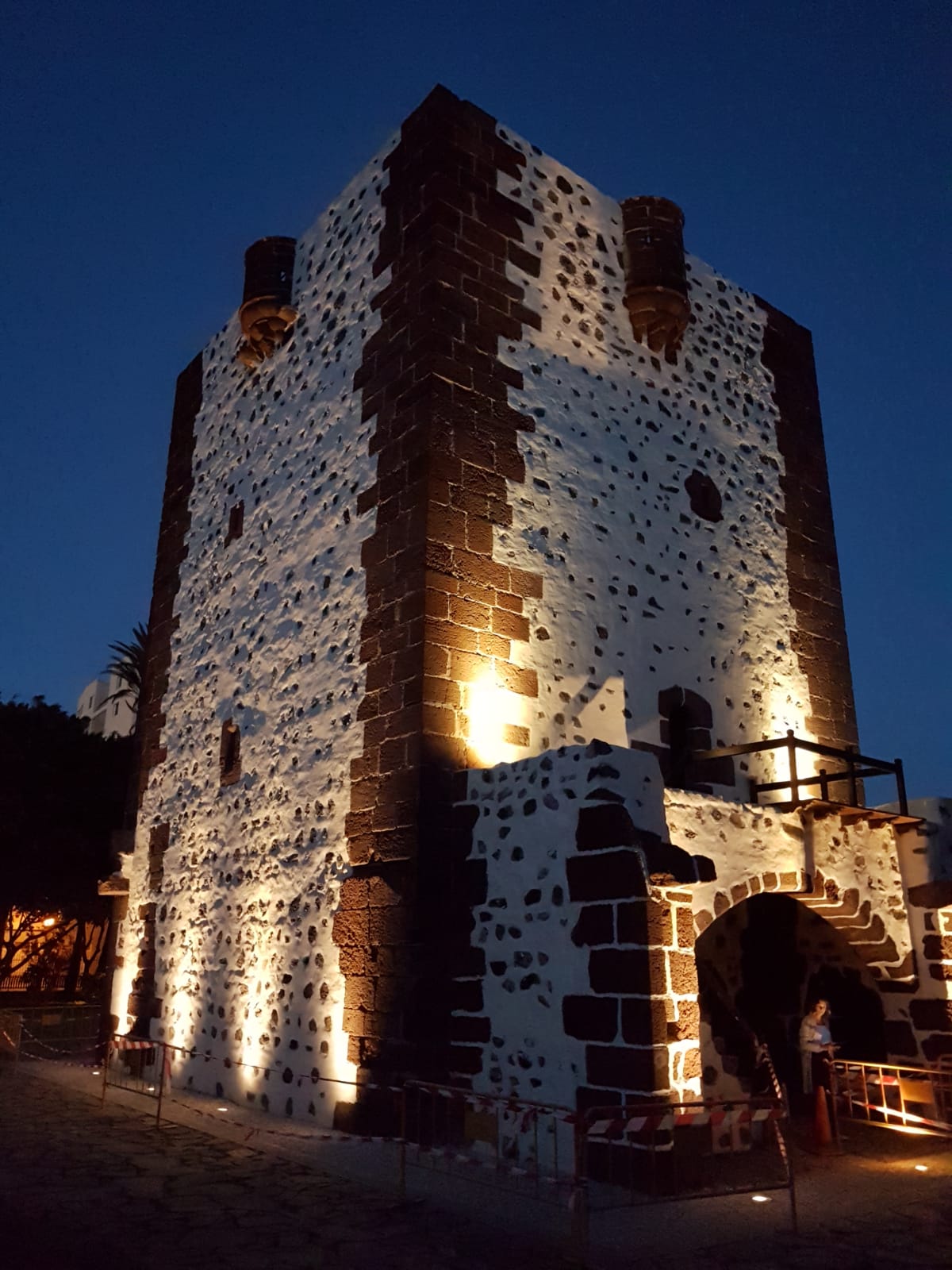 03 TORRE DEL CONDE – BLANCO