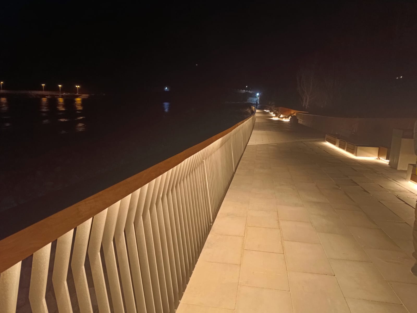 01 Paseo de la Aldea – 4