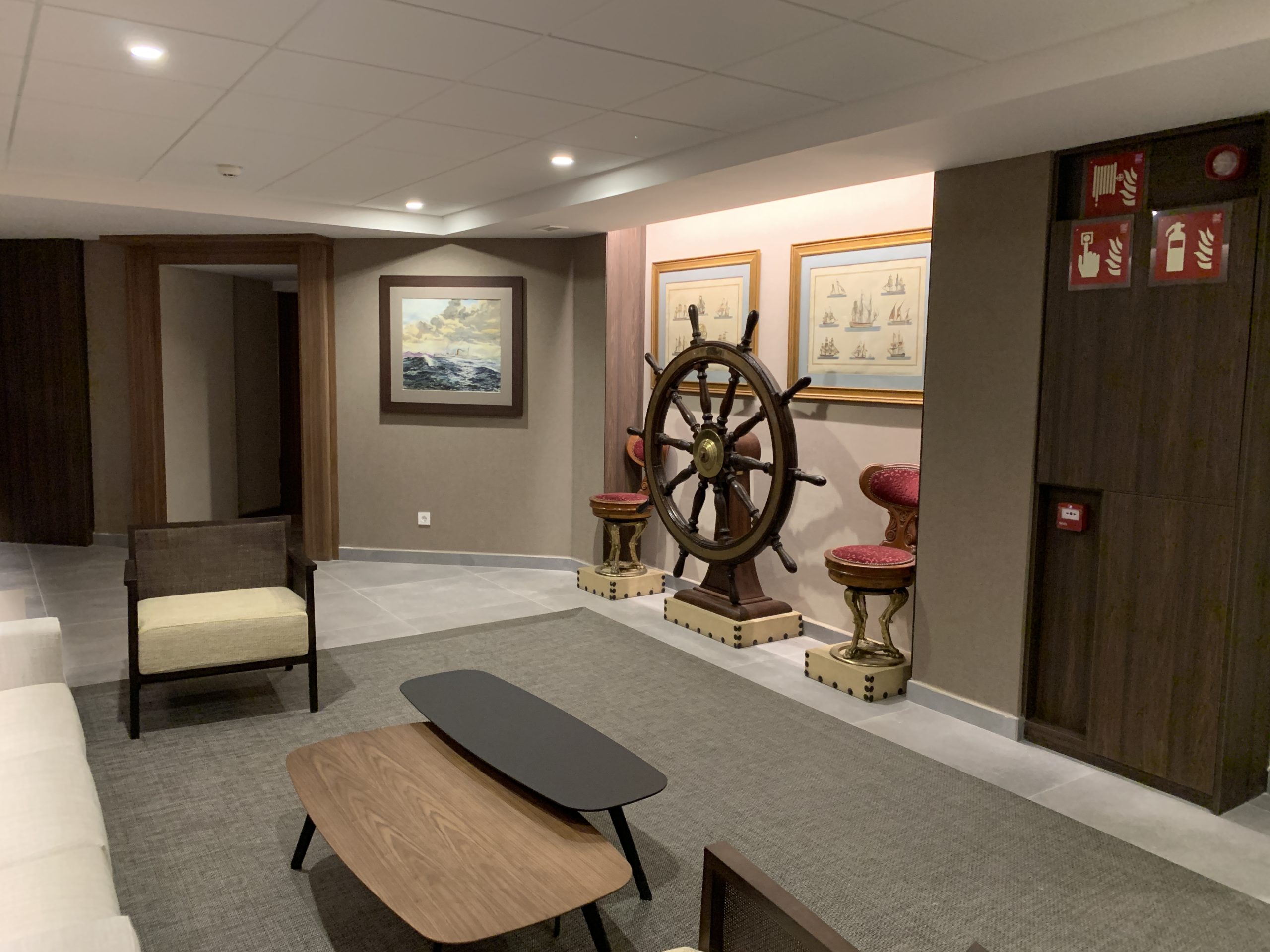 08 Colegio Mayor Montalban