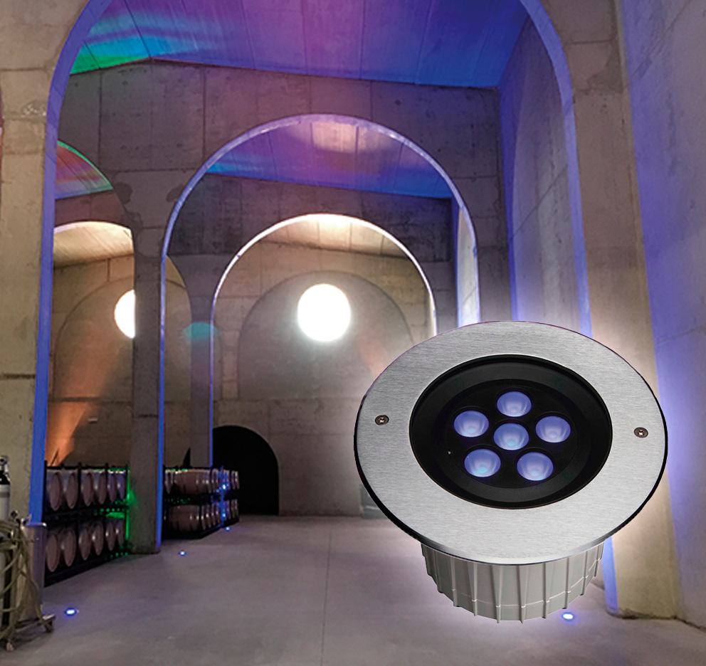 Love 18W RGB & Love Tilt 36W RGBW